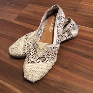 TOMS Crochet Slip On